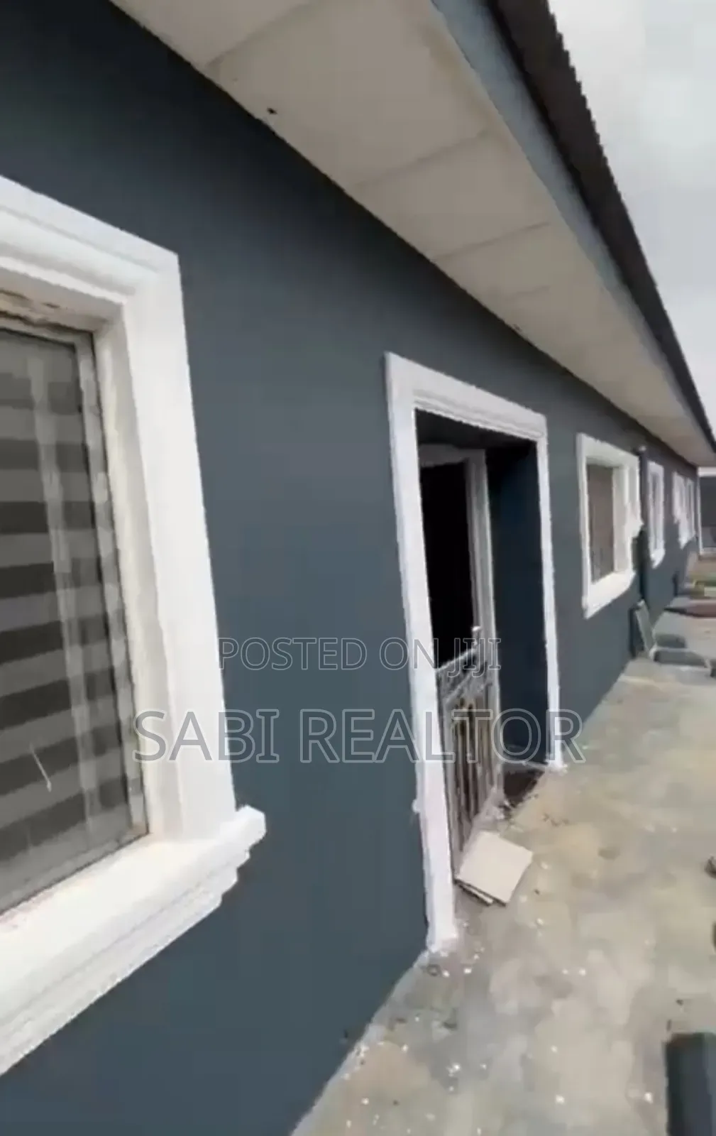 Furnished 3bdrm Block of Flats in Ikotun for sale in Igando / Ikotun/Igando