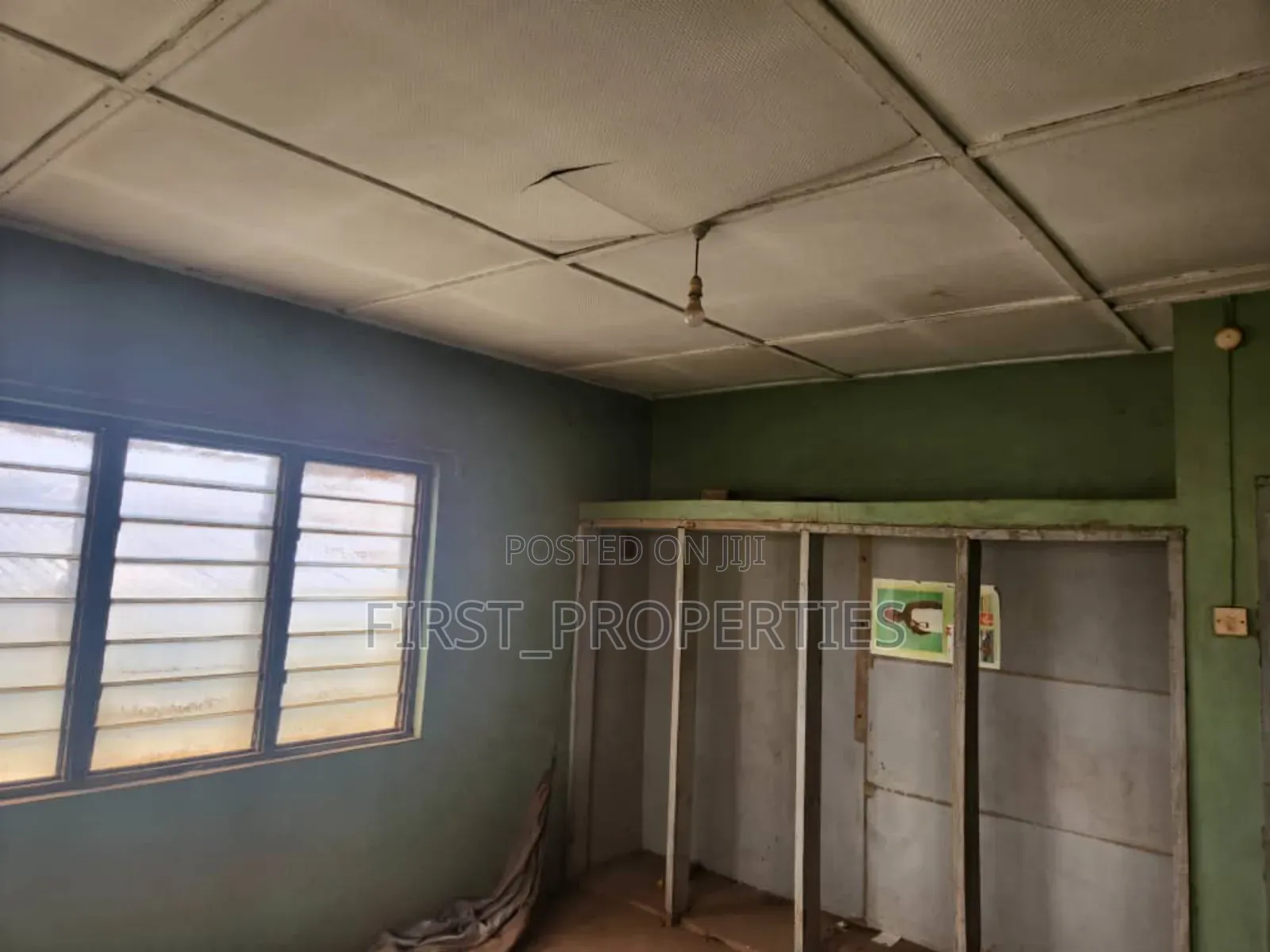 10bdrm Duplex in Alakia Junction, Iwo Road for sale in Iwo Road