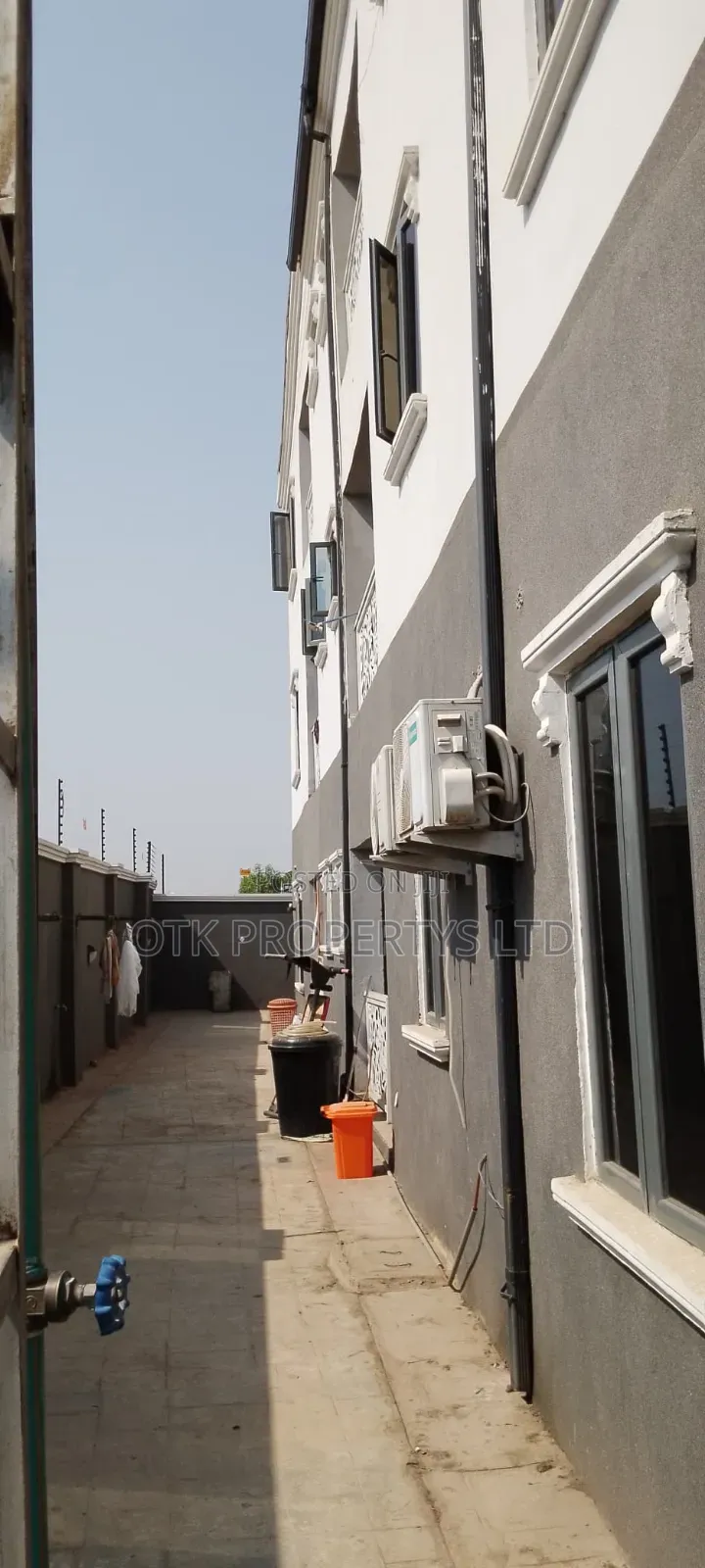 2bdrm Block of Flats in Fo1, Kubwa for rent in Kubwa