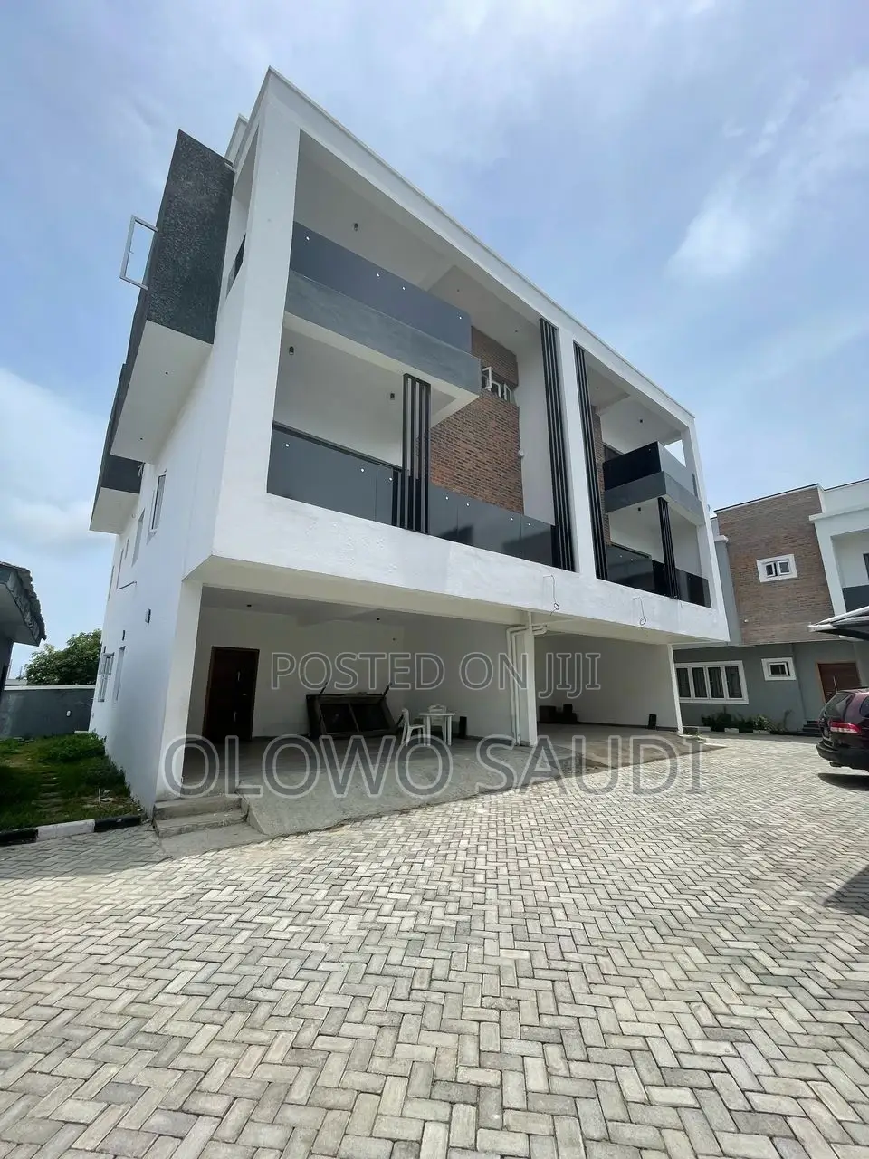 4bdrm Townhouse/Terrace in Ajah for sale in Ajah