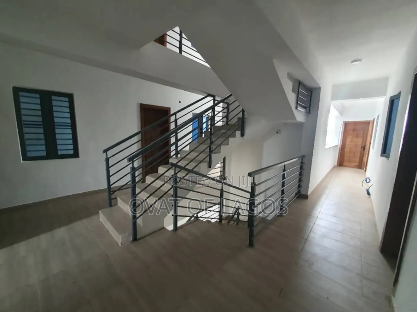 3bdrm Apartment in Ikate for sale in Ikate