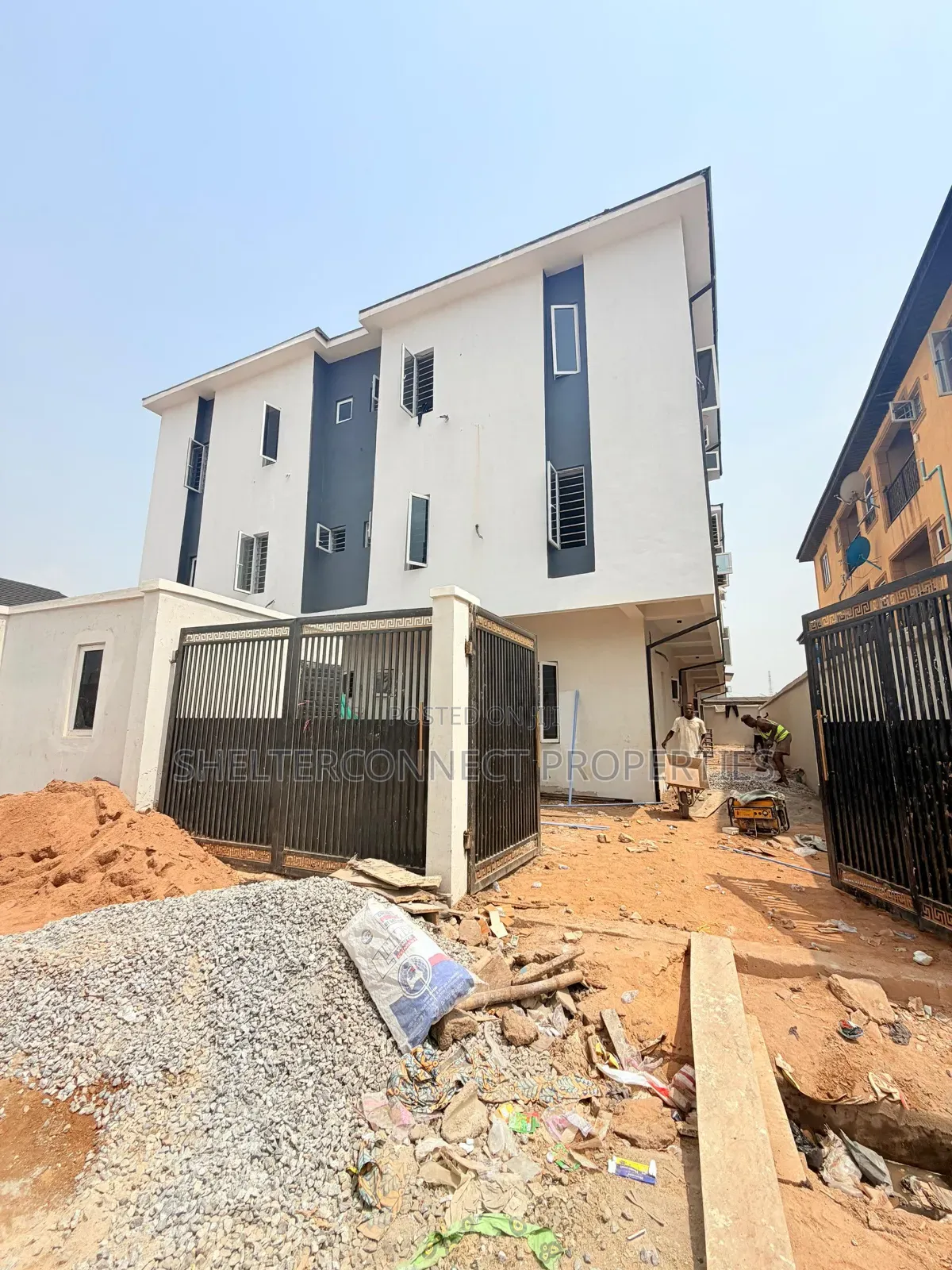 2bdrm Apartment in Oworonshoki / Gbagada for sale in Oworonshoki / Gbagada