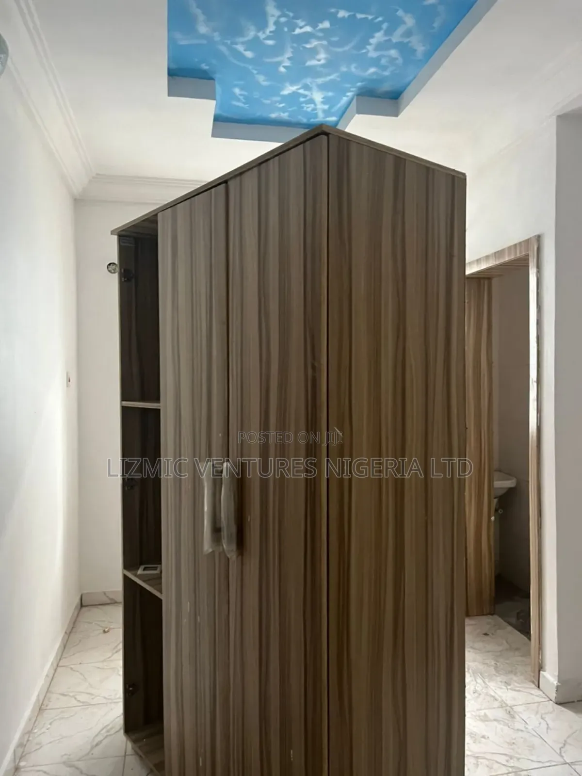Furnished 3bdrm Apartment in Ajao Estate for rent in Ajao Estate