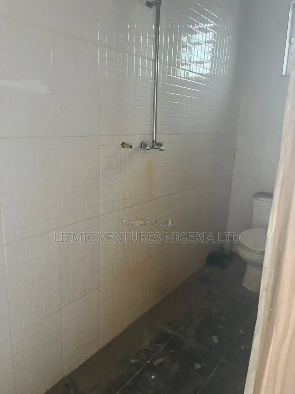 Furnished 3bdrm Apartment in Ajao Estate for rent in Ajao Estate
