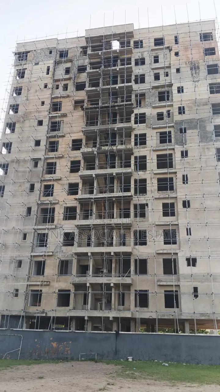 2bdrm Block of Flats in Osborne Forwshore for sale in Osborne Foreshore Estate