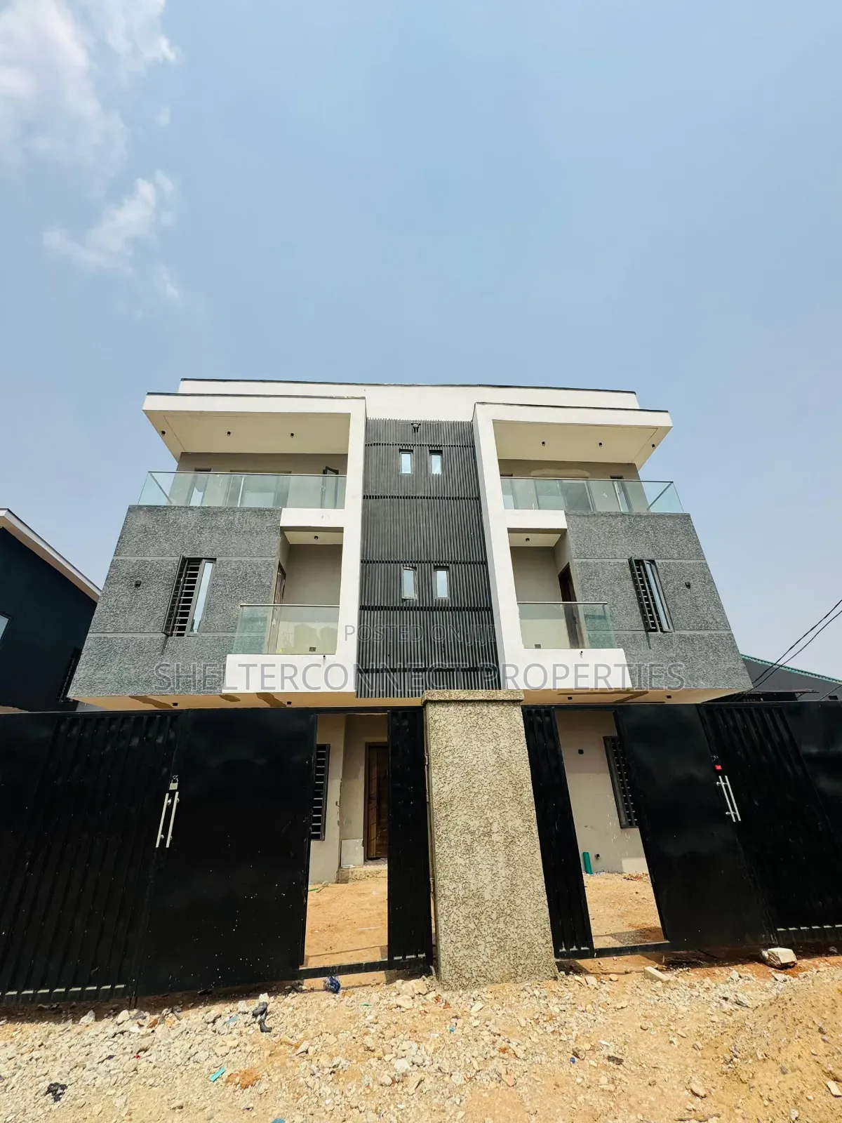 4bdrm Duplex in Ogudu GRA for sale in Ogudu GRA
