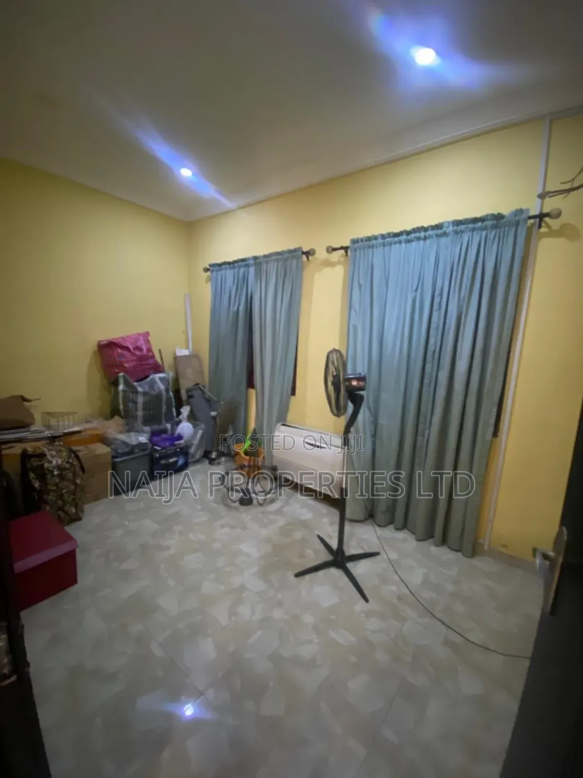 2 Bedroom Bungalow Off Fola Osibo, Lekki Phase 1 for Rent in Lekki Phase 1