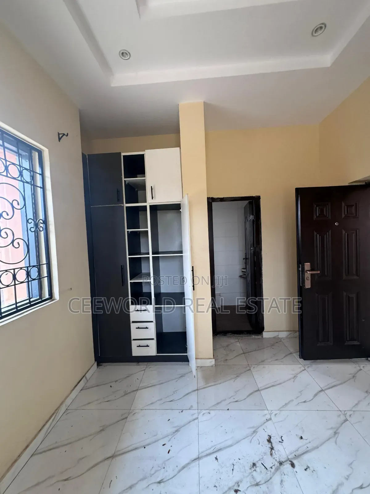 2bdrm Bungalow in Kolapo Ishola Gra, Akobo for rent in Akobo
