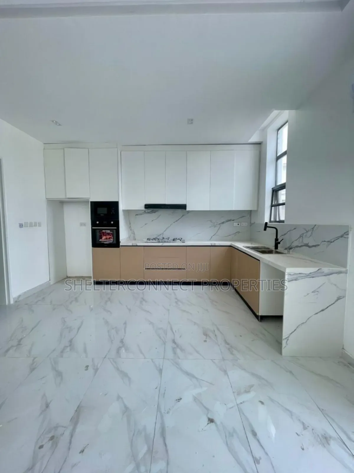 2bdrm Block of Flats in Lekki Phase 1 for sale in Lekki Phase 1