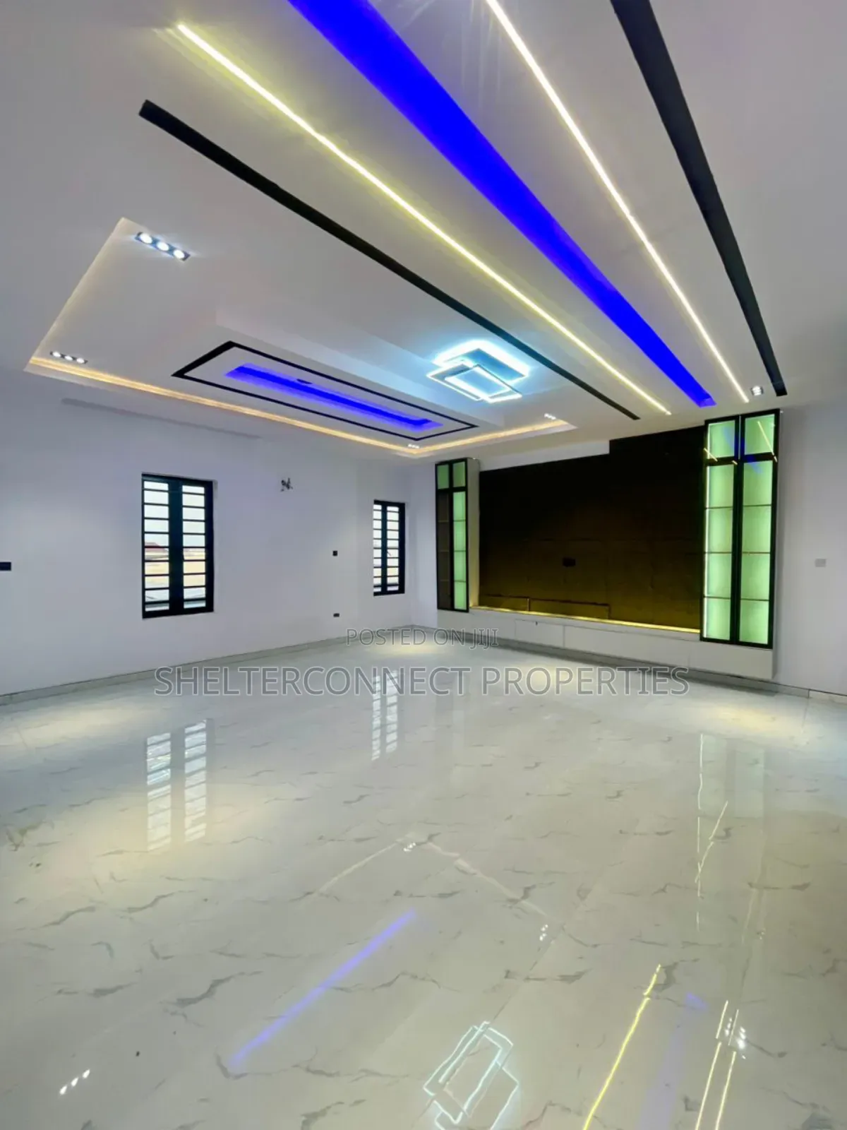 5bdrm Duplex in Lekki Expressway for sale in Lekki Expressway