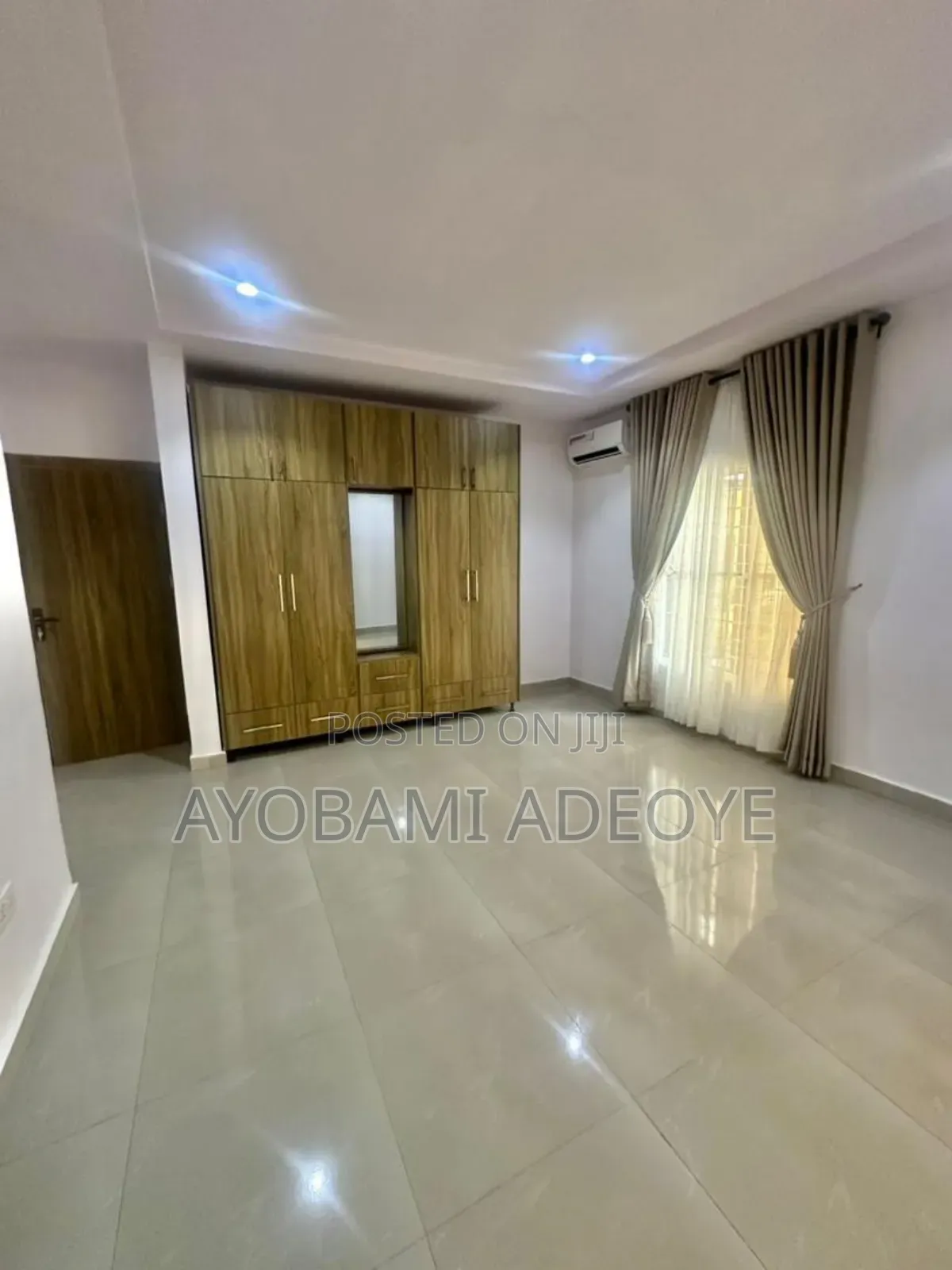 3bdrm Block of Flats in St Theresa Oniru, Victoria Island for sale in Victoria Island