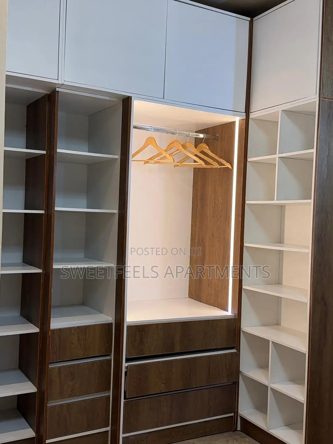 Luxury 2-Bedroom Apartment in Ikate, Lekki in Ikate