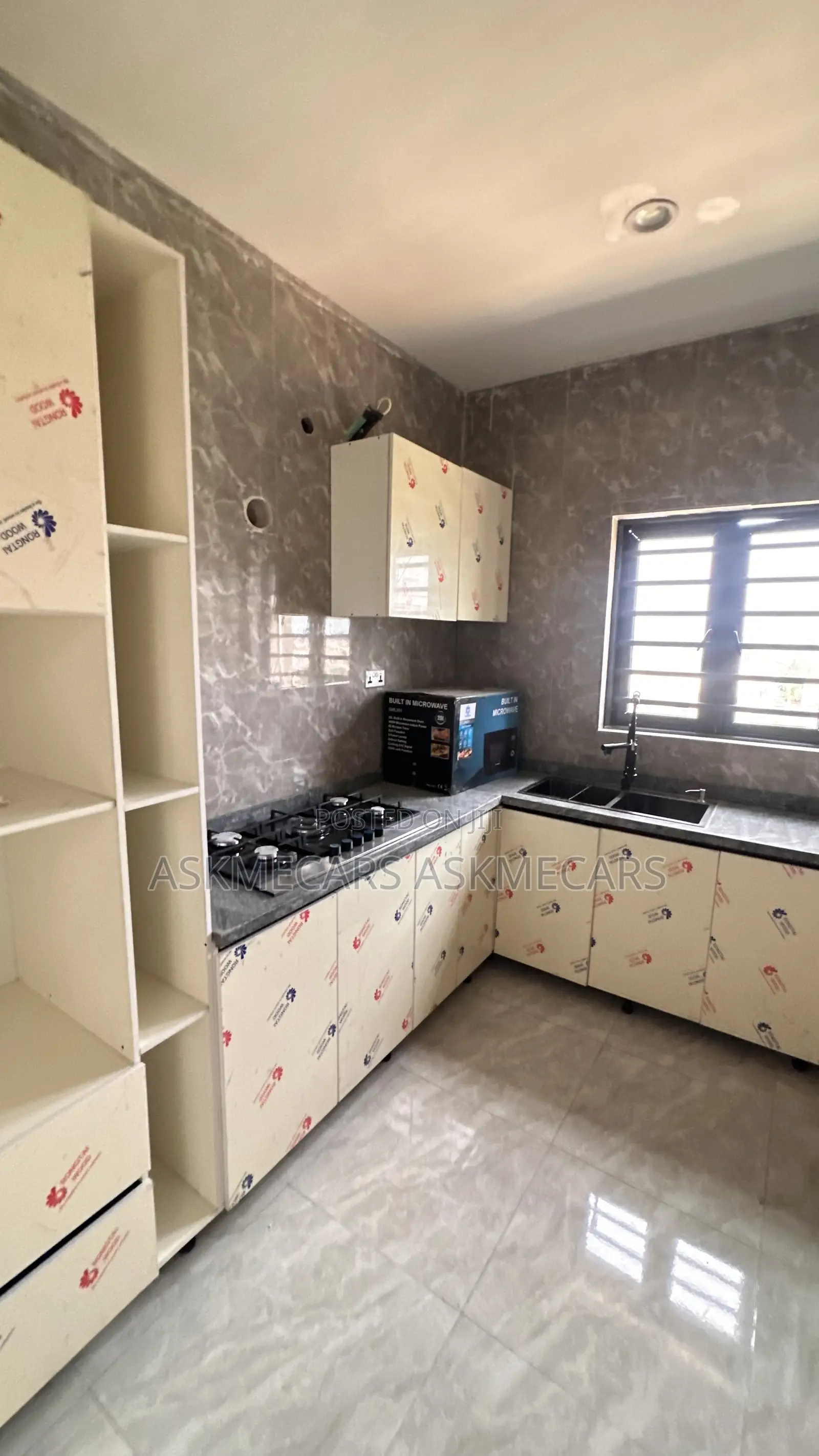 2bdrm Room & Parlour in Gra, Abijo for rent in Abijo