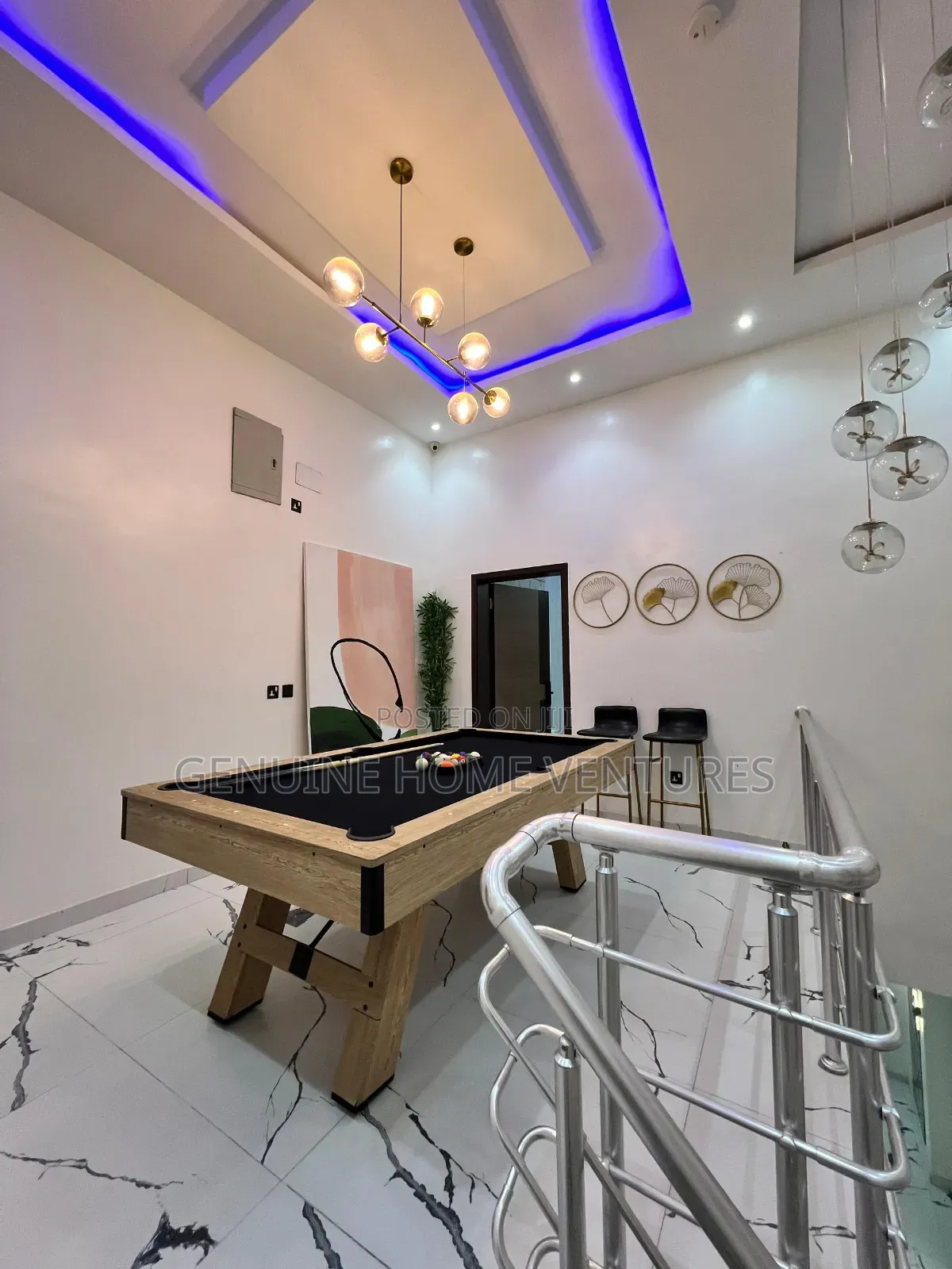 Furnished 5bdrm Duplex in Chevron for rent in Chevron