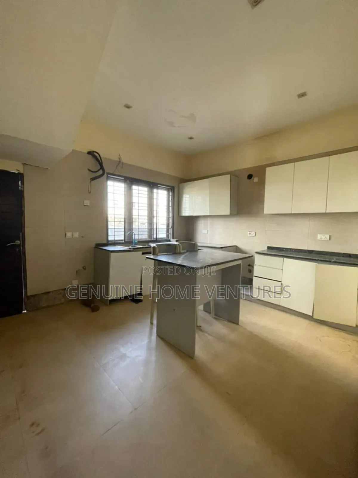 4bdrm Duplex in Ikate for rent in Ikate
