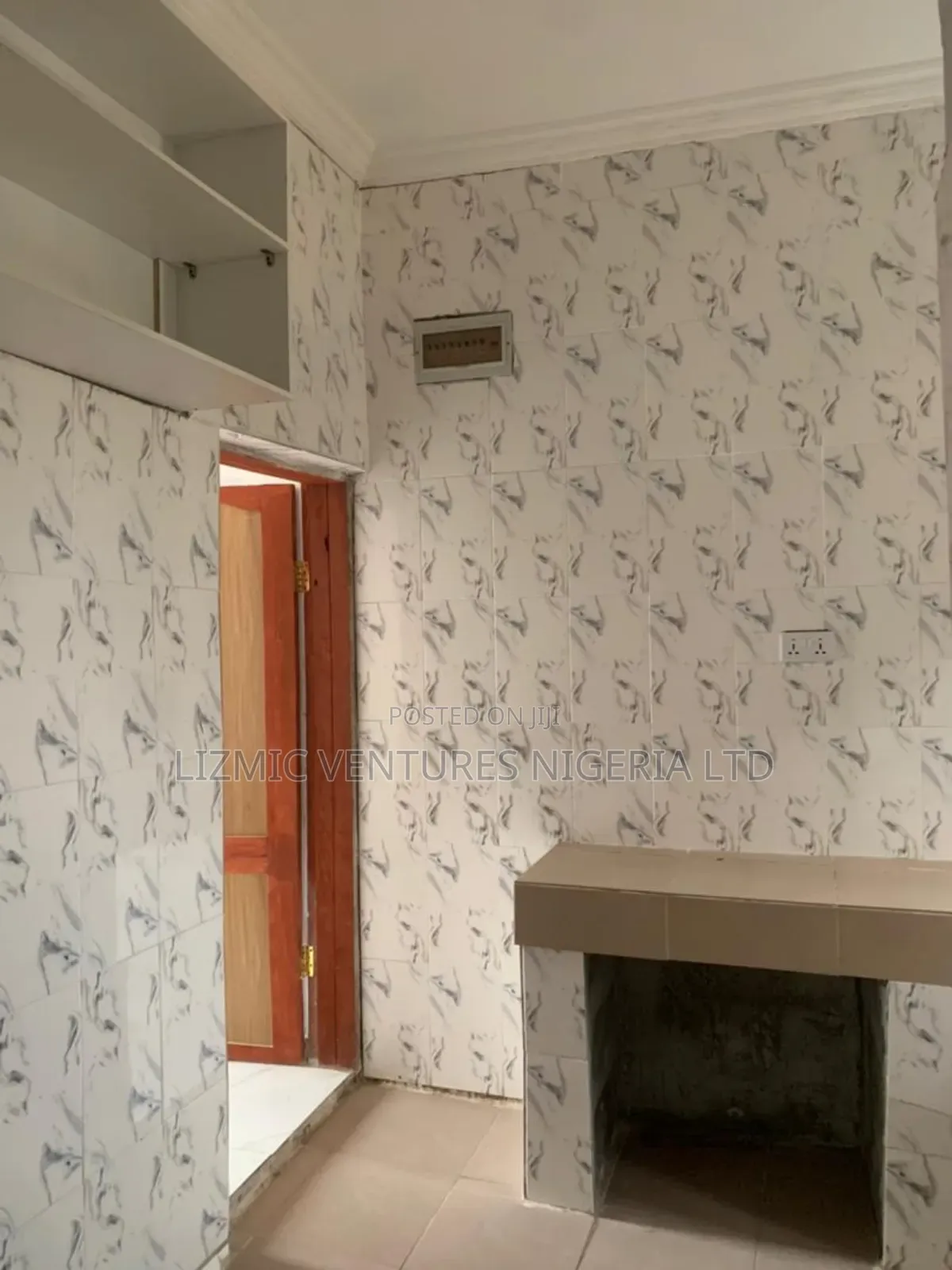 2bdrm Apartment in Olorunfemi Estate, Igando / Ikotun/Igando for rent in Igando / Ikotun/Igando