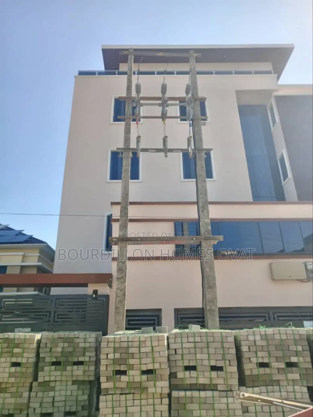 3bdrm Apartment in Ikate Lekki Lagos for rent in Ikate