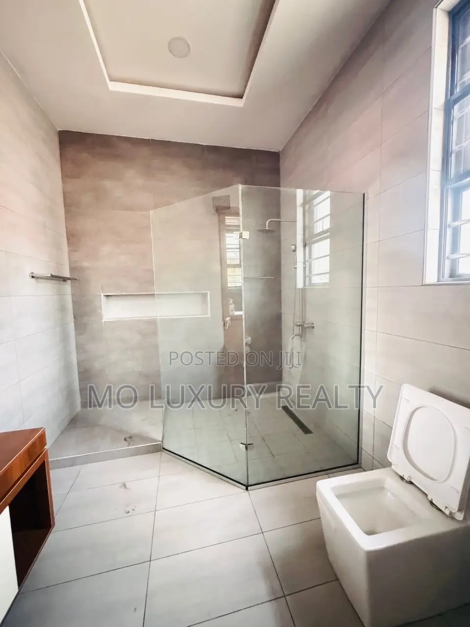 4bdrm Duplex in Lekki Phase 1 for rent in Lekki Phase 1