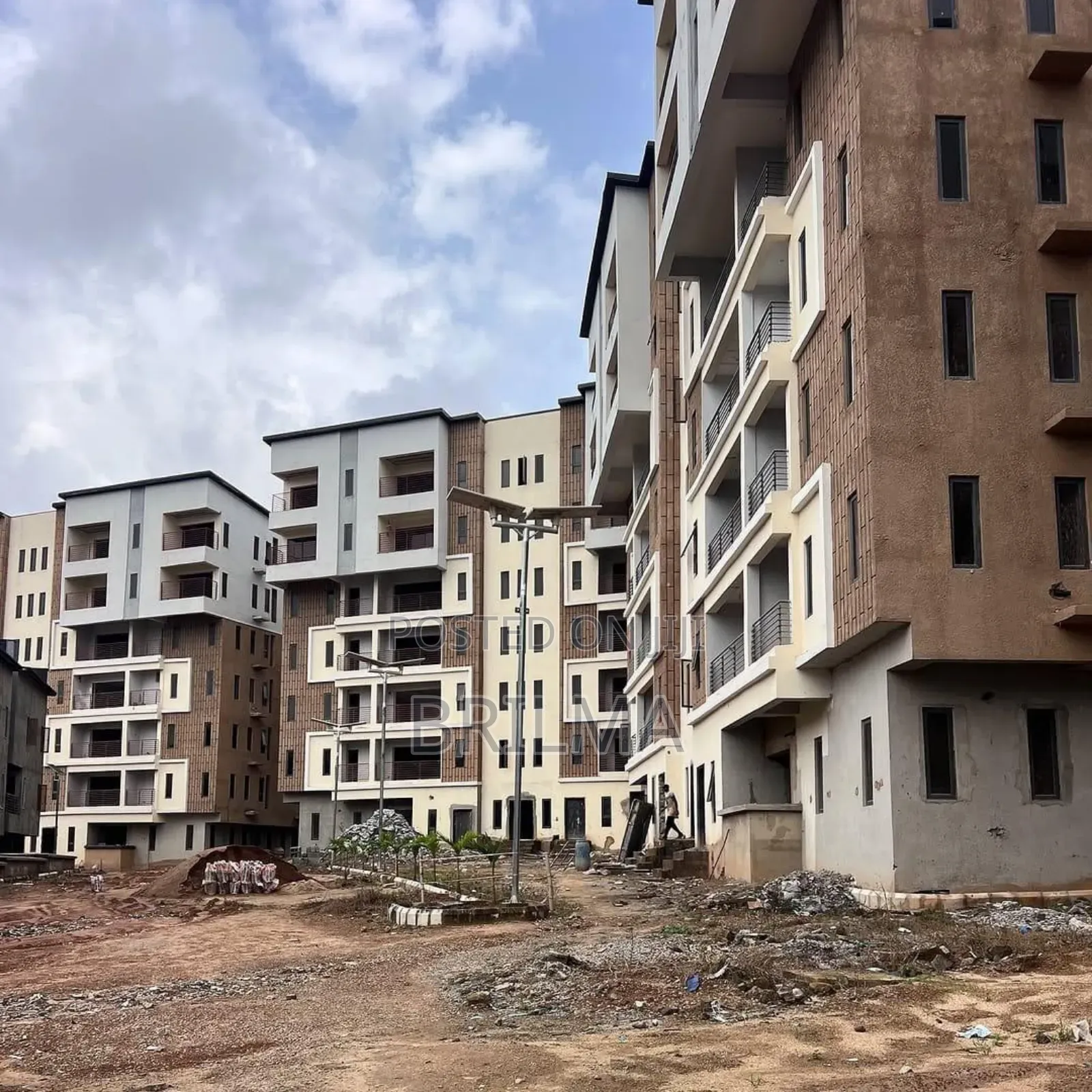 3bdrm Apartment in Mabushi for sale in Mabushi
