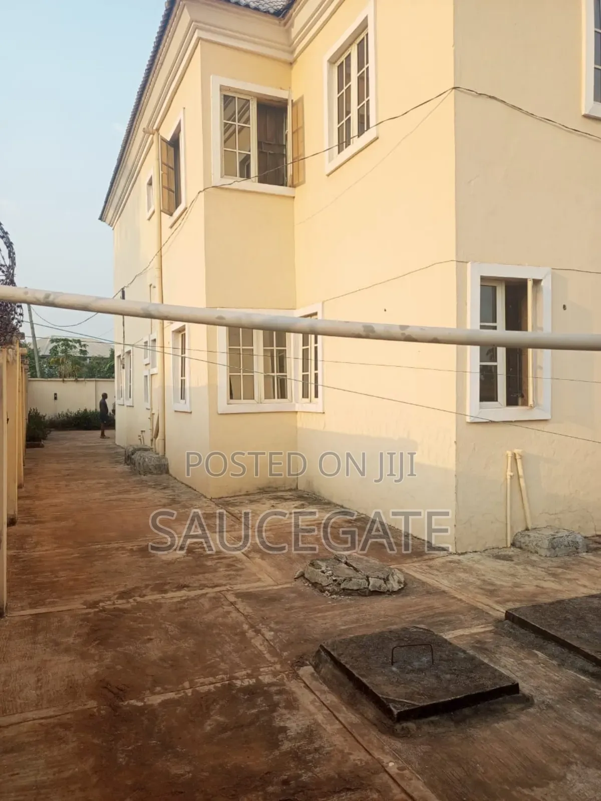 5bdrm Duplex in Okpuno, Awka for sale in Awka