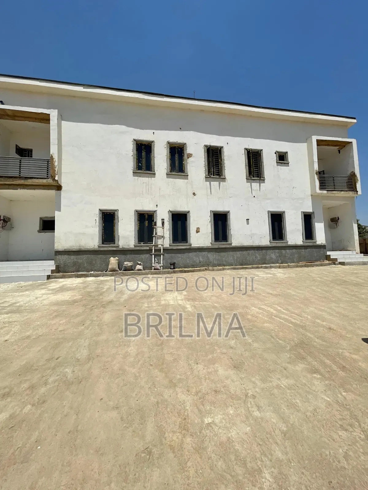 4bdrm Duplex in Life Camp for sale in Life Camp