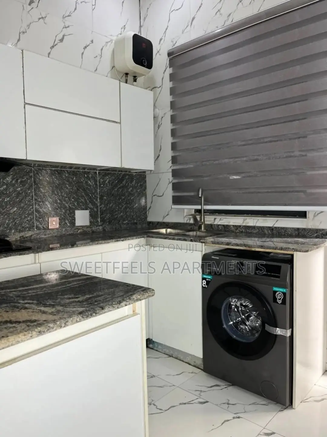 Luxury 4 Bedroom Duplex With Private Compound in Chevron
