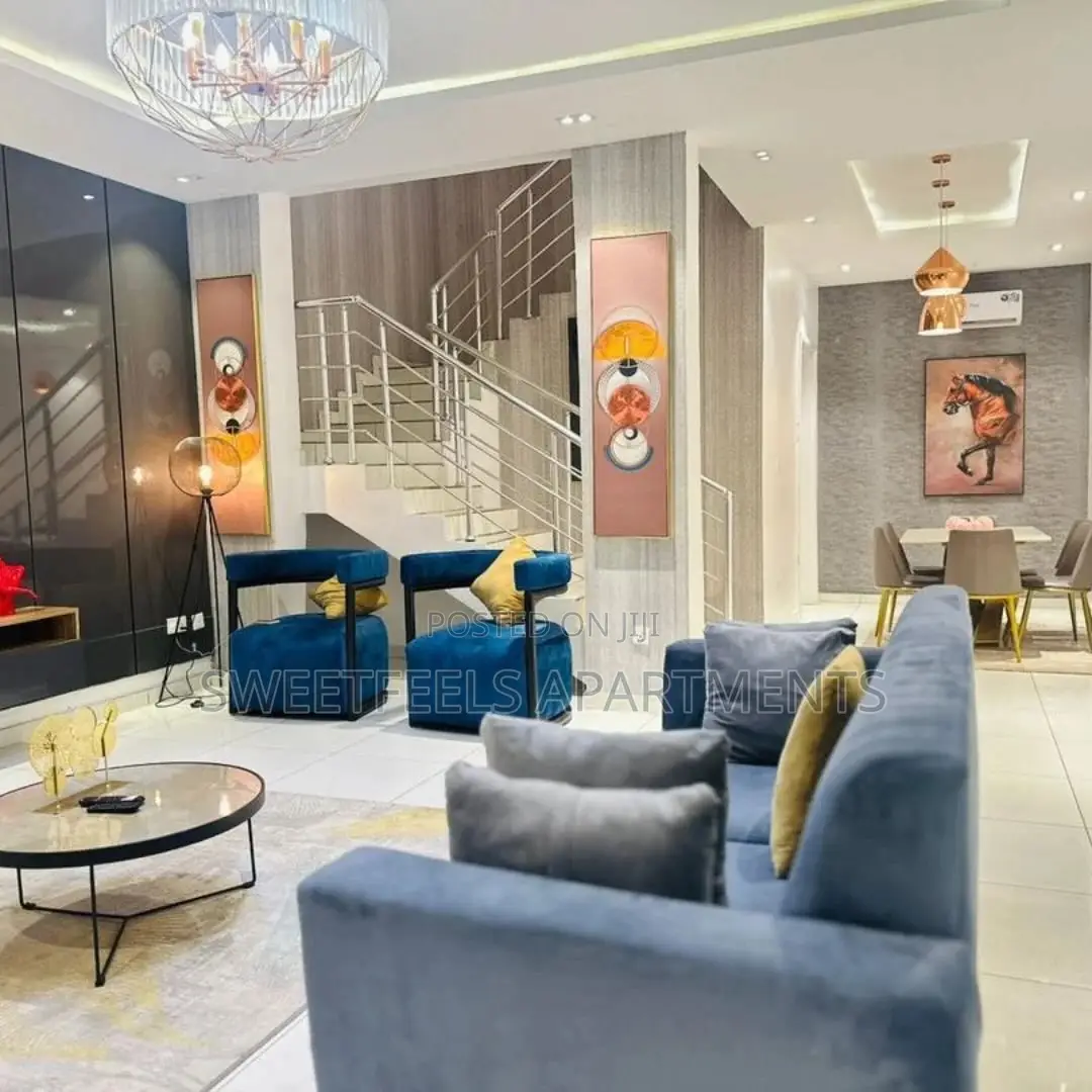 Luxury 2 Bedroom Apartment With Balcony Sit Out in Ikeja GRA