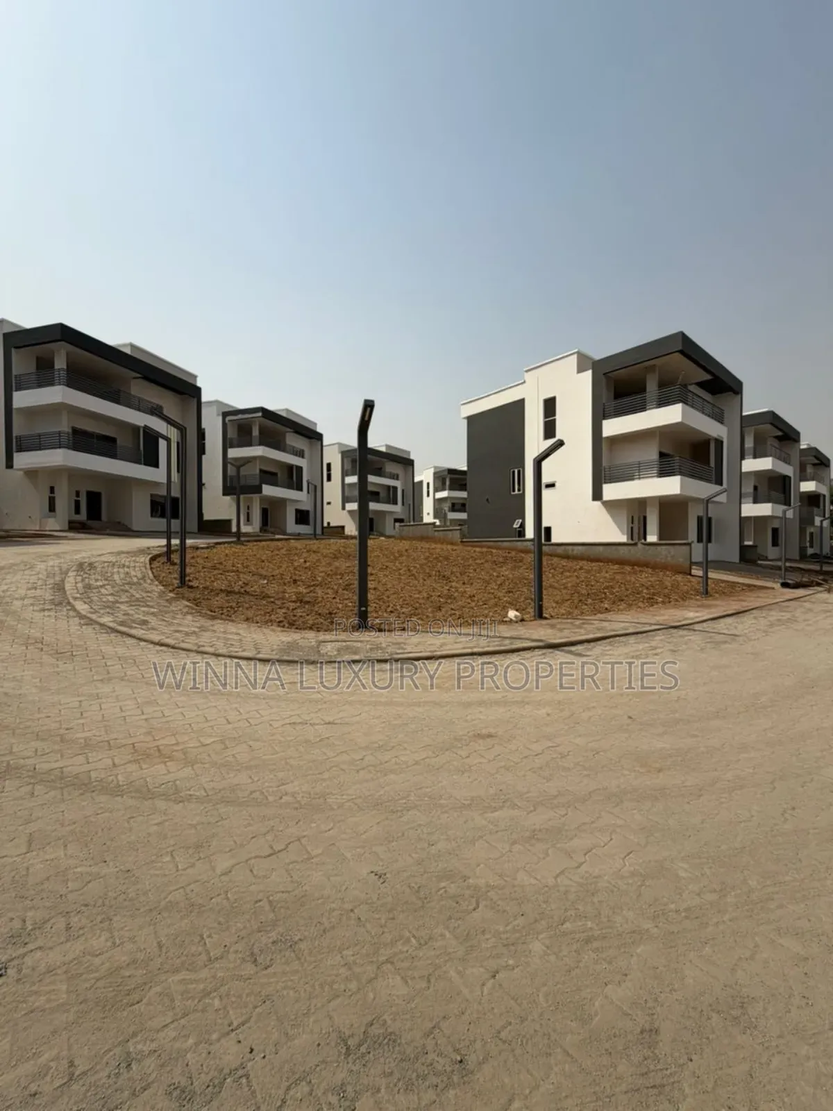 5bdrm Duplex in Kado for sale in Kado