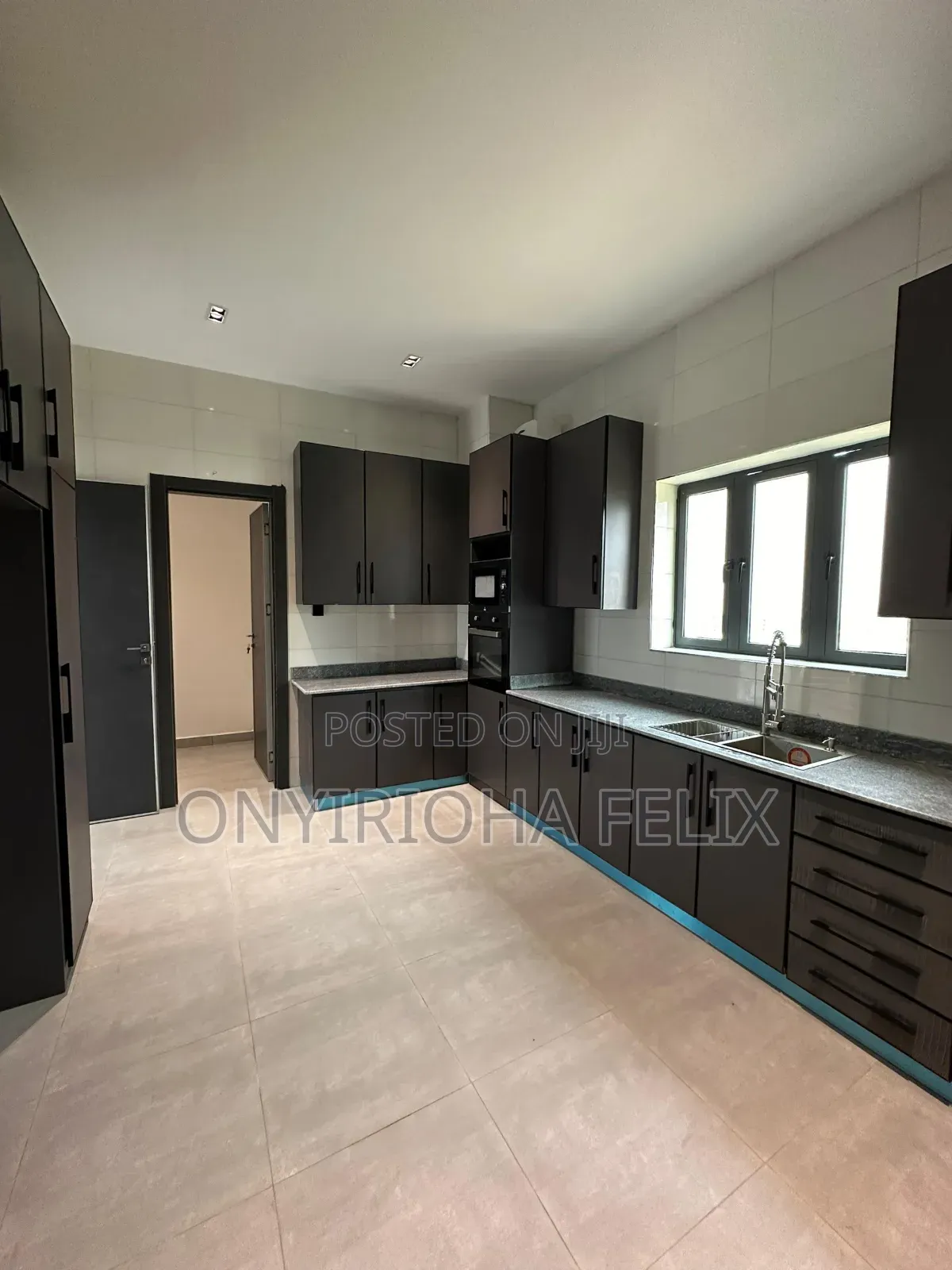 4bdrm Duplex in Katampe Extension for sale in Katampe Extension