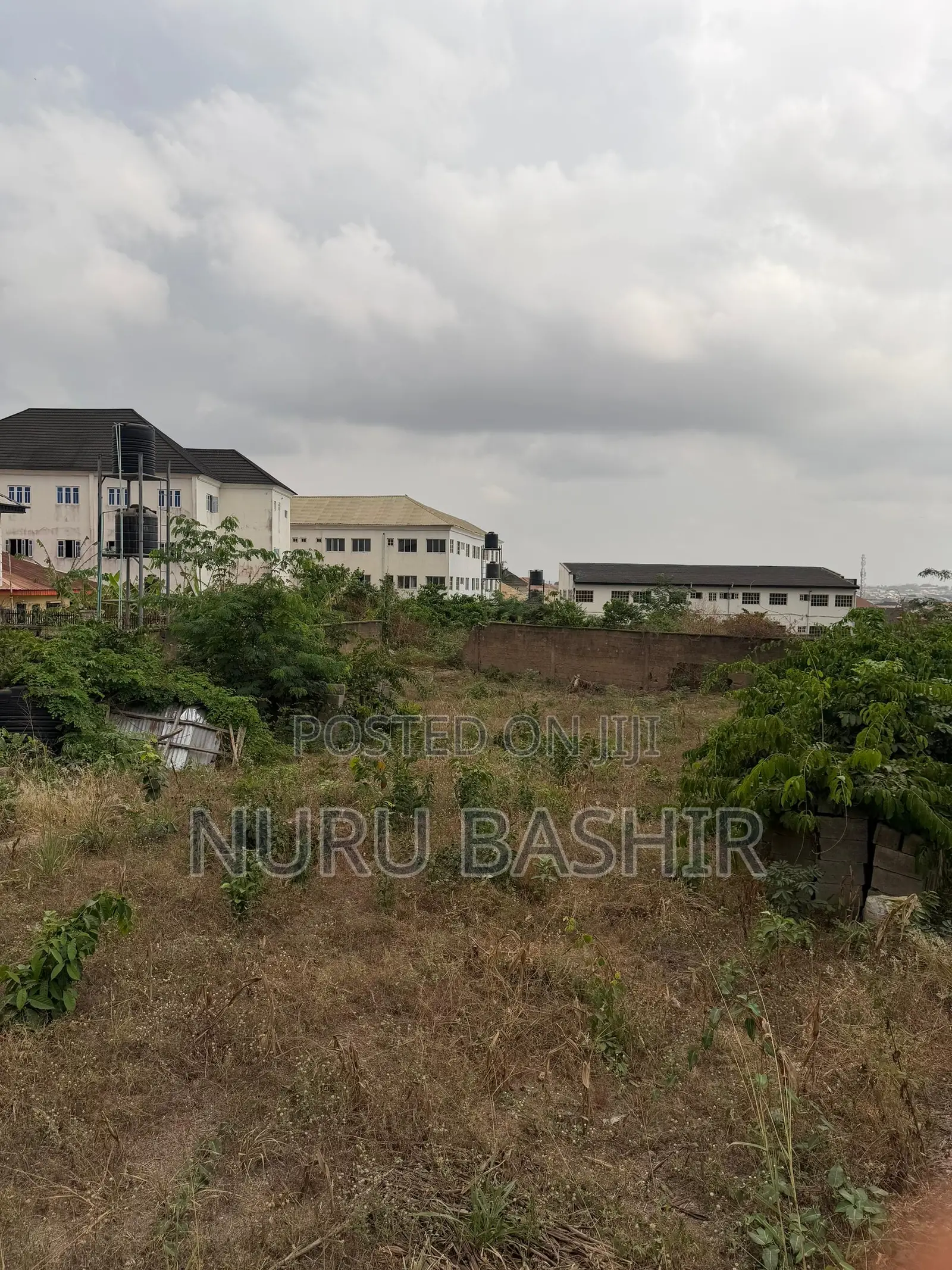 A Well Fenced Prime Residential Land Measuring 800 SQM 2plots in Ibad in Akala Express