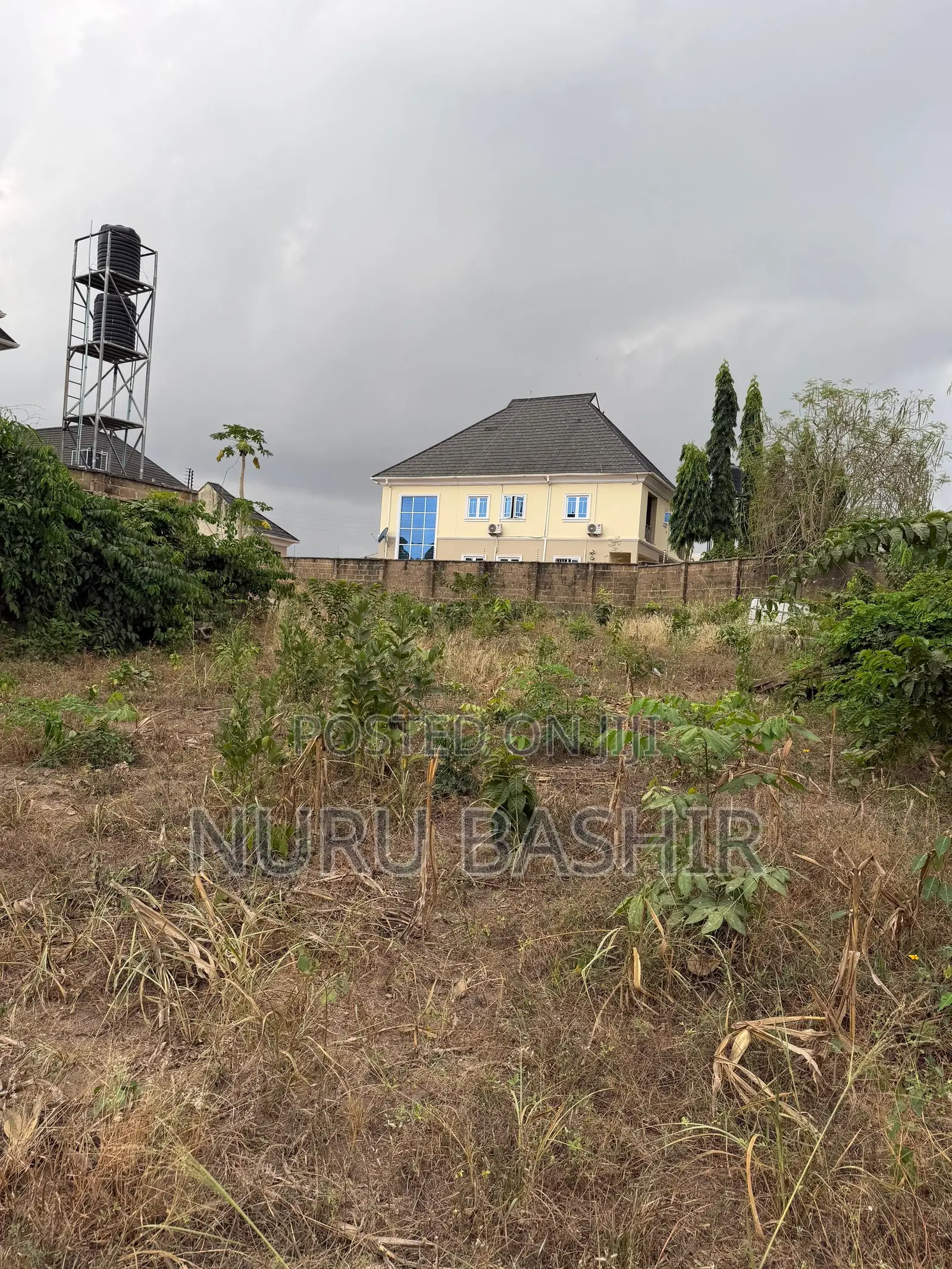 A Well Fenced Prime Residential Land Measuring 800 SQM 2plots in Ibad in Akala Express