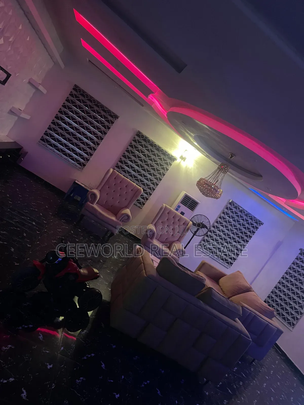4bdrm Bungalow in Ajila Estate Elebu, Akala Express for rent in Akala Express