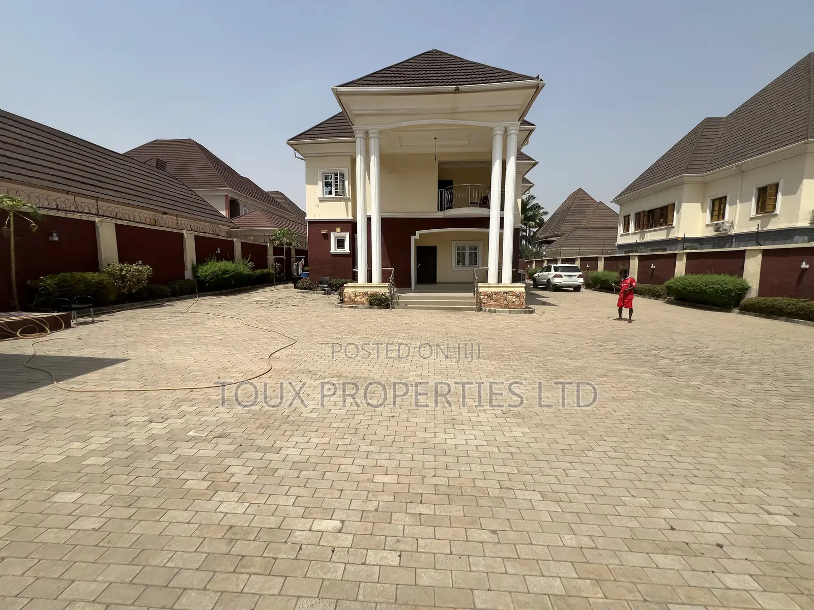 6bdrm Duplex in Karsana for sale in Karsana