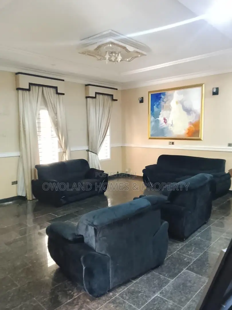 5bdrm Duplex in Lekki for rent in Lekki