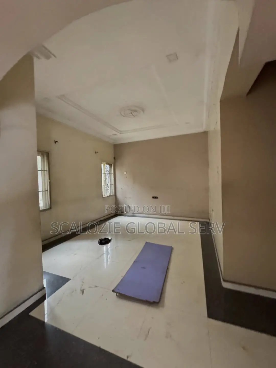 6bdrm Duplex in Abacha Rd, G.R.A for sale in GRA Phase 3 / Port-Harcourt