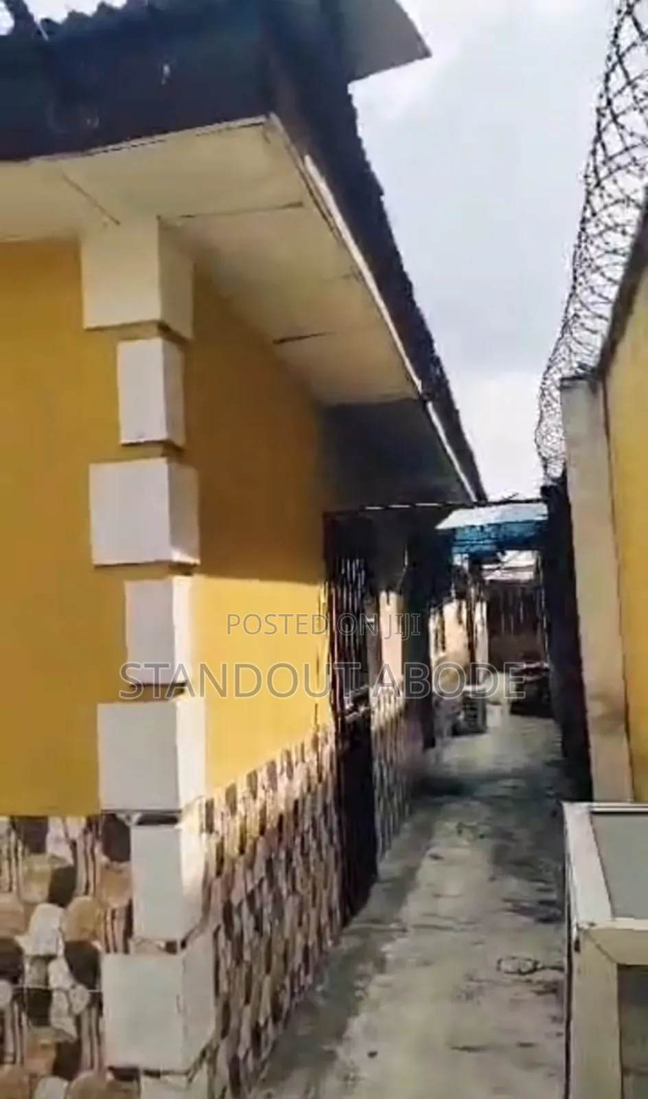 6bdrm Block of Flats in Good Location, Abule Egba for sale in Abule Egba