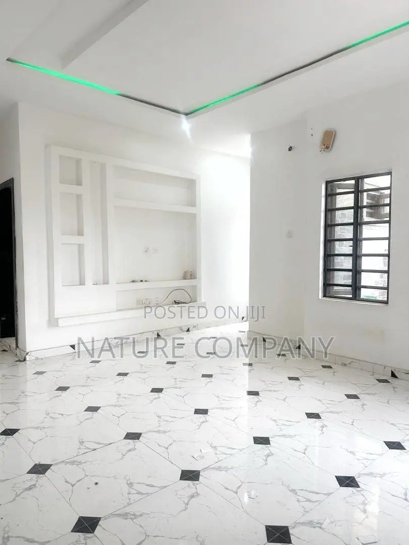 2bdrm Block of Flats in Millenium, Gbagada for rent in Gbagada