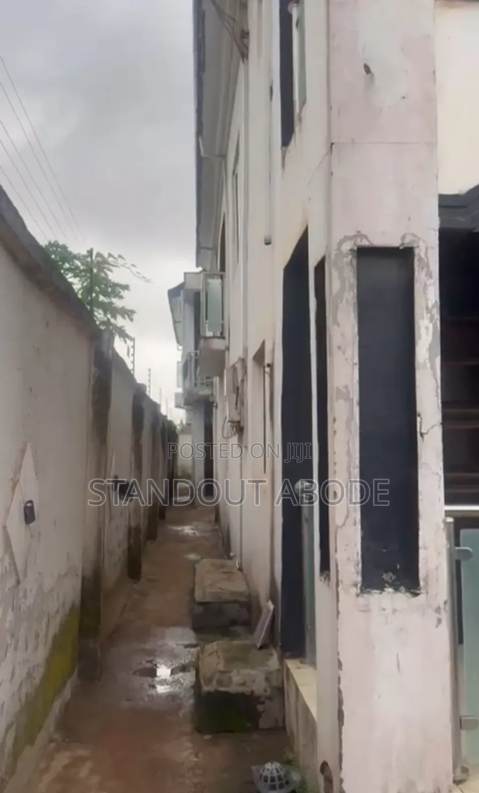 4bdrm Duplex in Off Aparadija Road for sale in Ayobo