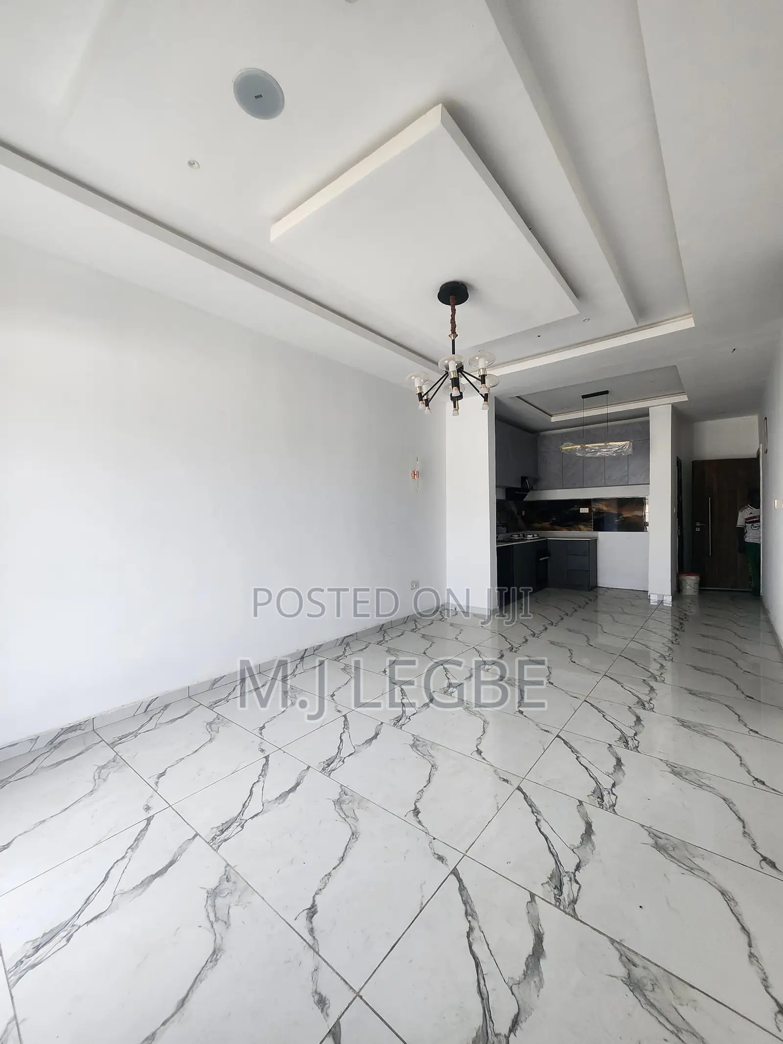 2bdrm Apartment in Ologolo, Lekki for rent in Lekki