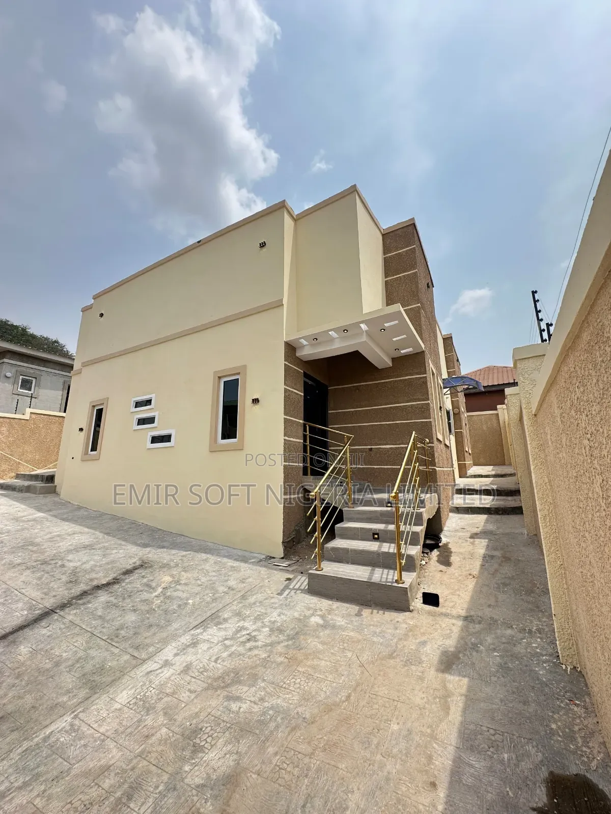 3bdrm Bungalow in Ologuneru for sale in Ologuneru