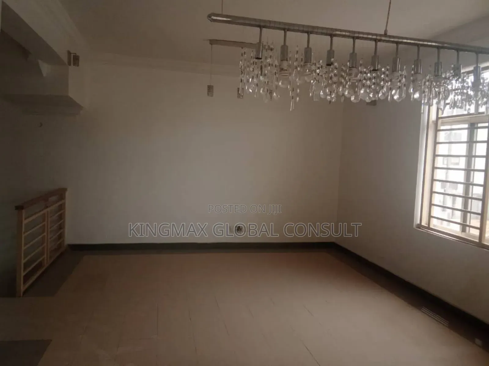 3bdrm Block of Flats in Wuse Zone 4 Abuj for sale in Zone 4 / Wuse