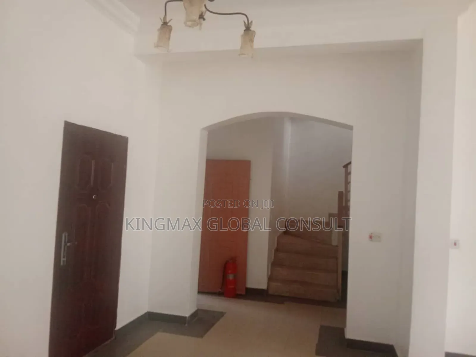 3bdrm Block of Flats in Wuse Zone 4 Abuj for sale in Zone 4 / Wuse