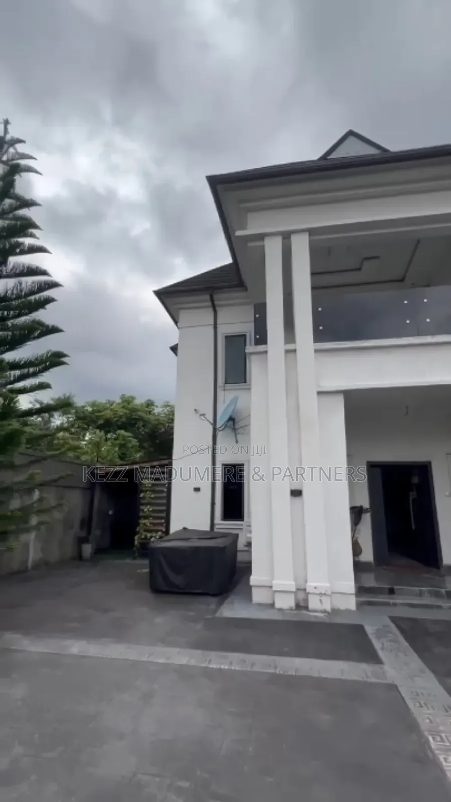 5bdrm Duplex in Majestic Estate ,, New Layout for sale in New Layout