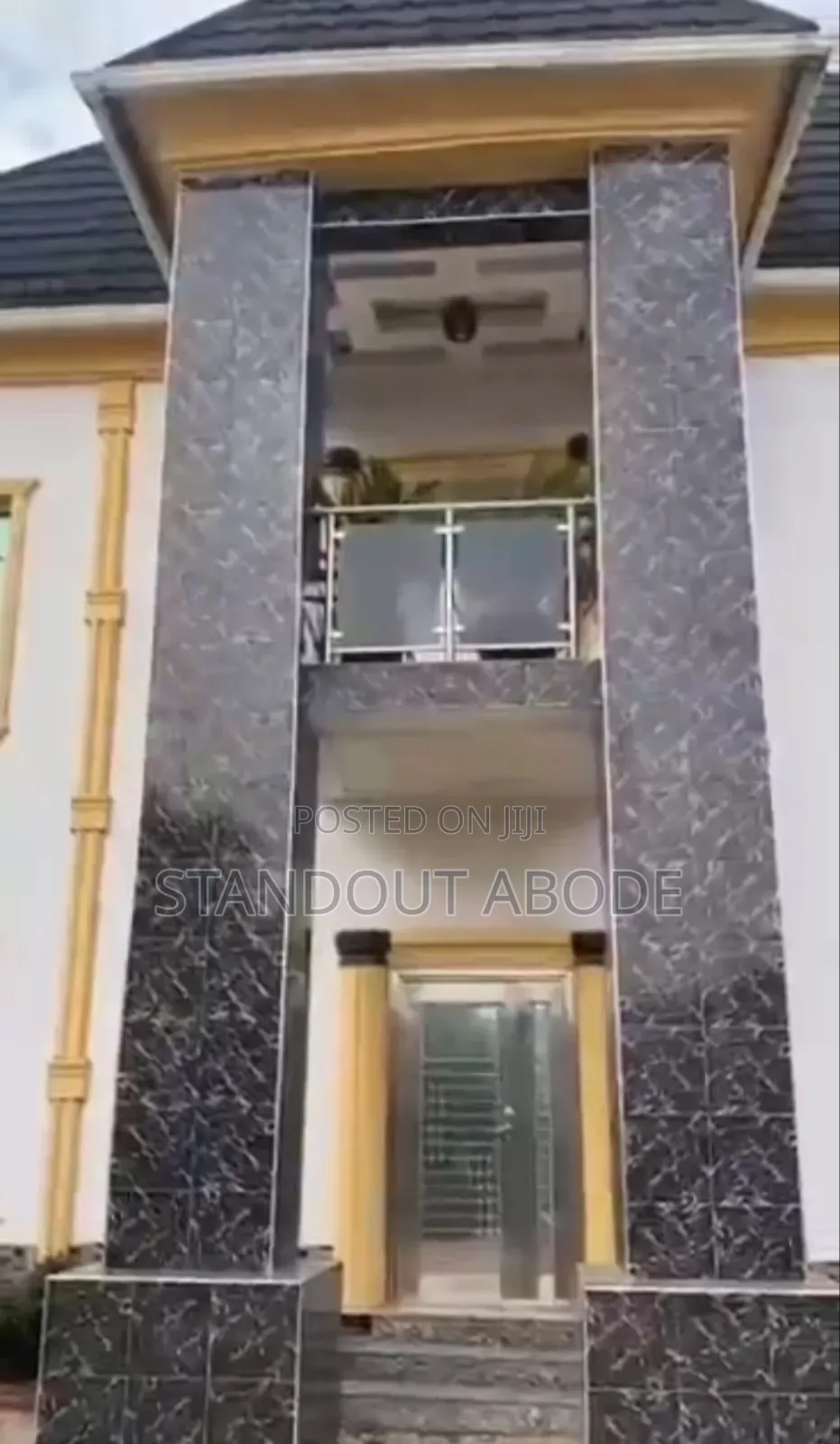 6bdrm Duplex in In Q Secure And, Idimu for sale in Idimu