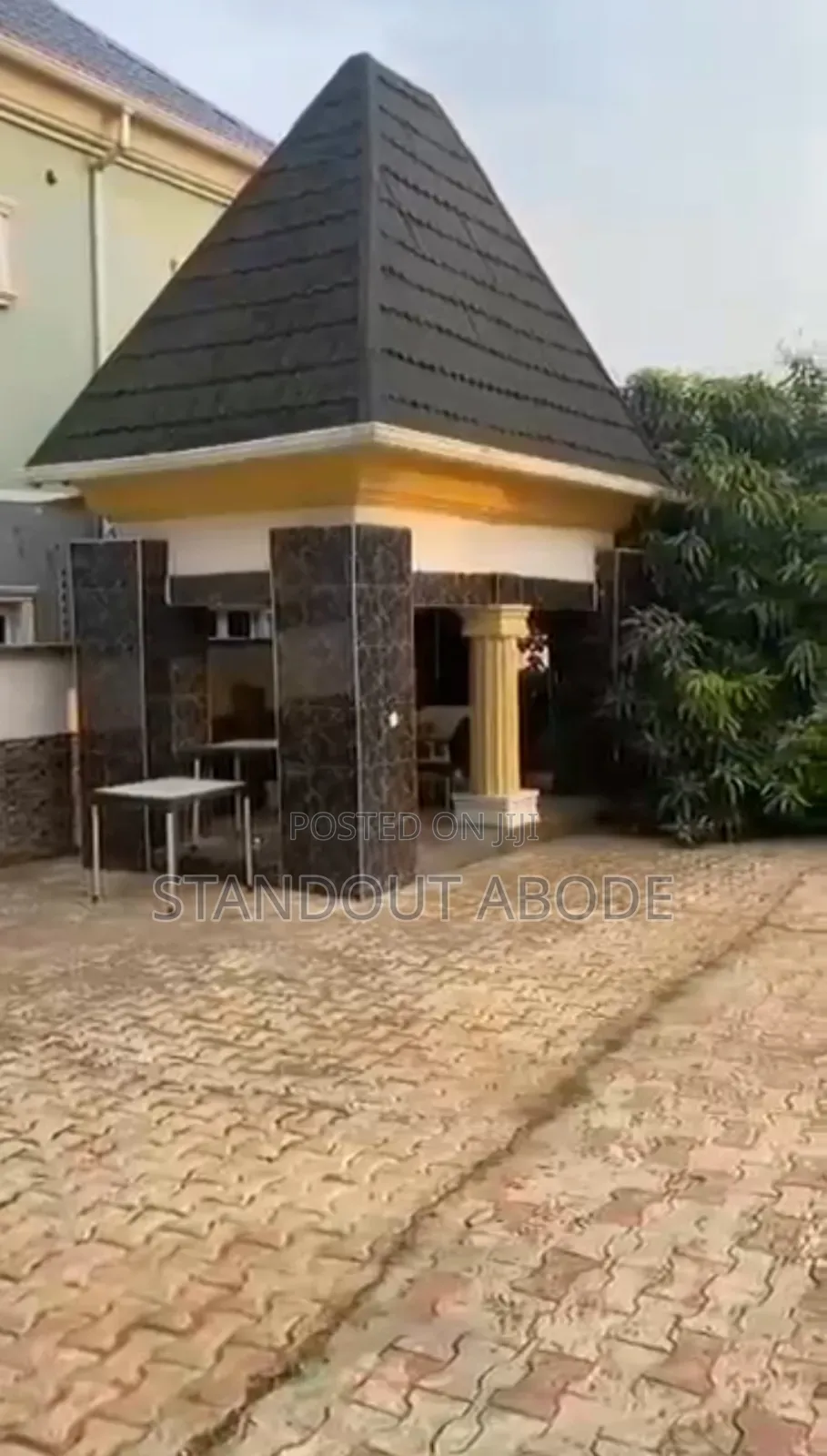 6bdrm Duplex in In Q Secure And, Idimu for sale in Idimu