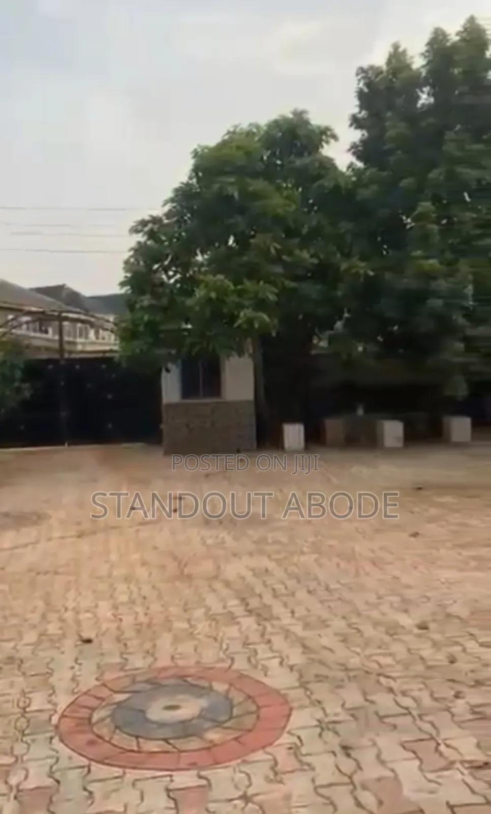 6bdrm Duplex in In Q Secure And, Idimu for sale in Idimu