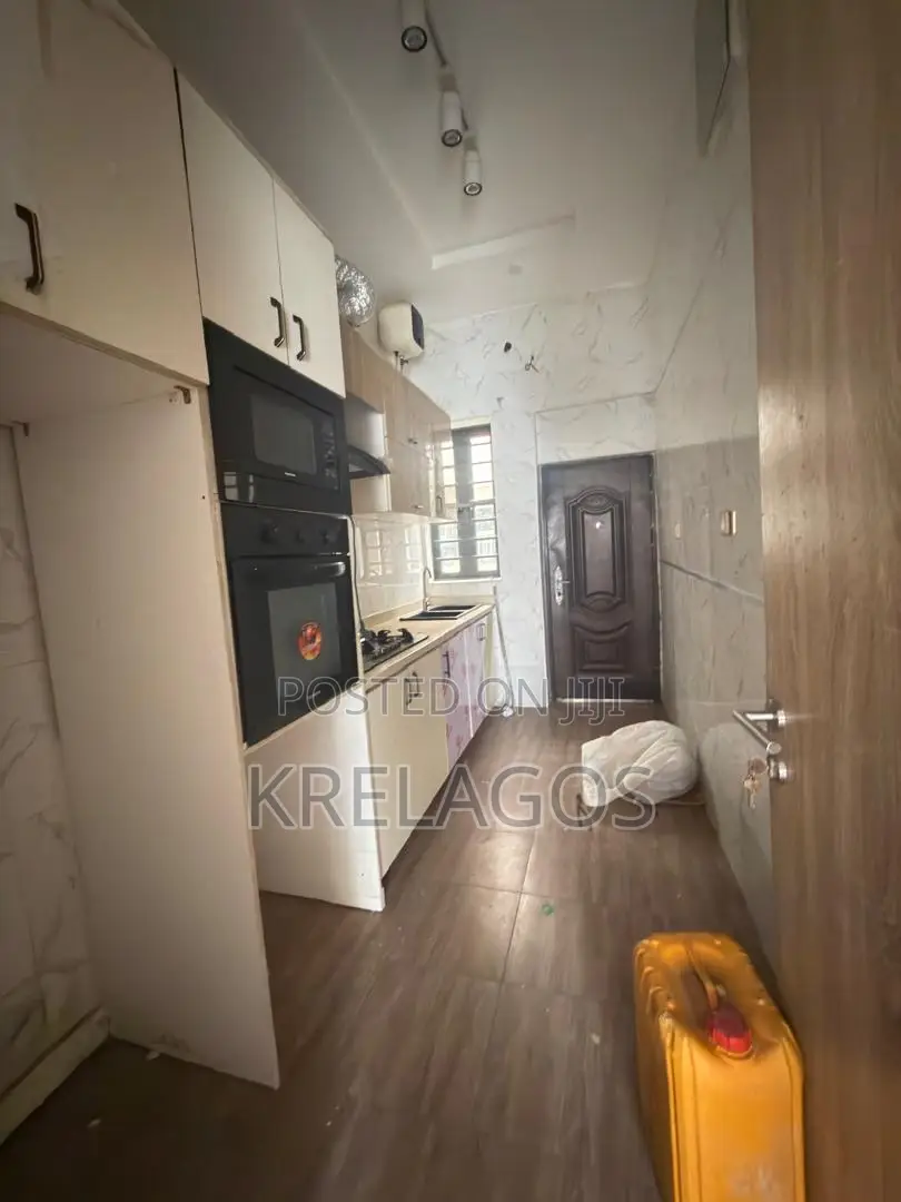 3bdrm Townhouse / Terrace in Ikota for rent in Ikota