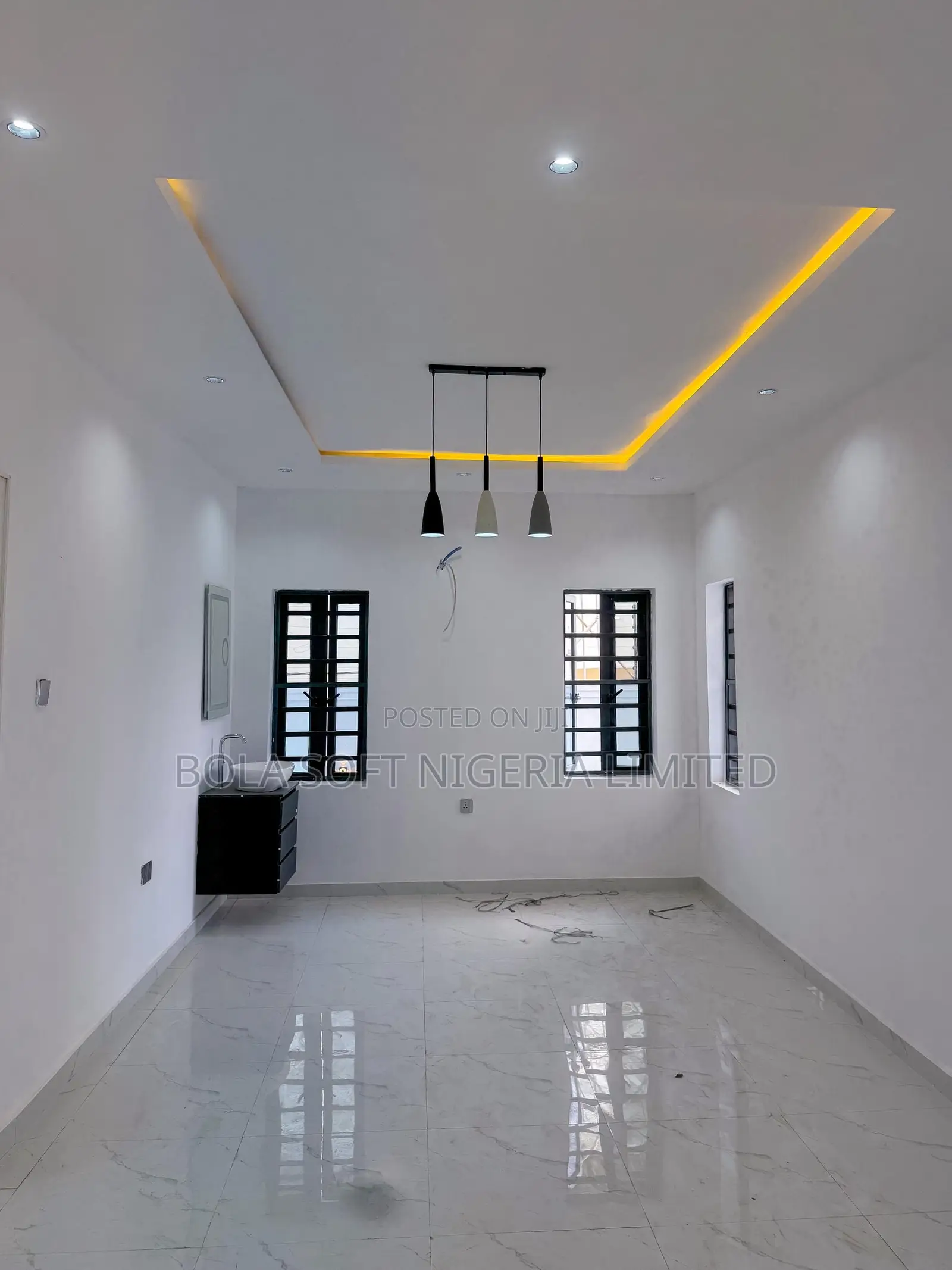 4bdrm Duplex in Olapade Agoro  for sale in Oluyole