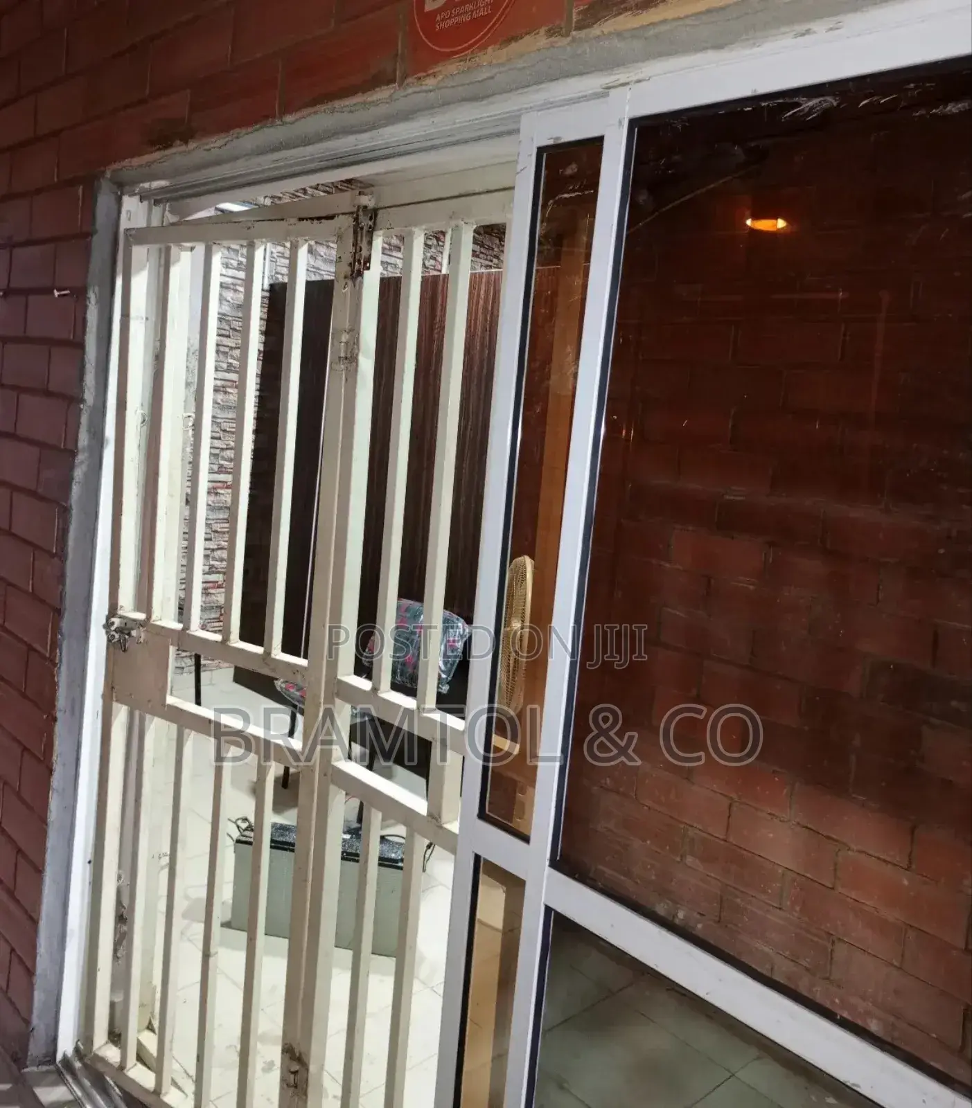 23sqm Shop or Office Space for Sale in Durumi by Area 3 Junction in Durumi
