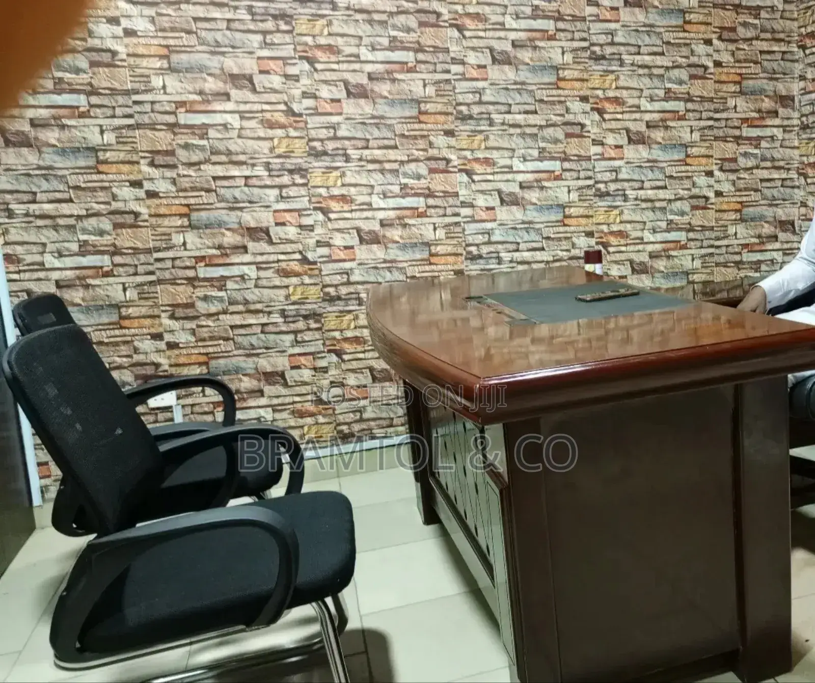23sqm Shop or Office Space for Sale in Durumi by Area 3 Junction in Durumi